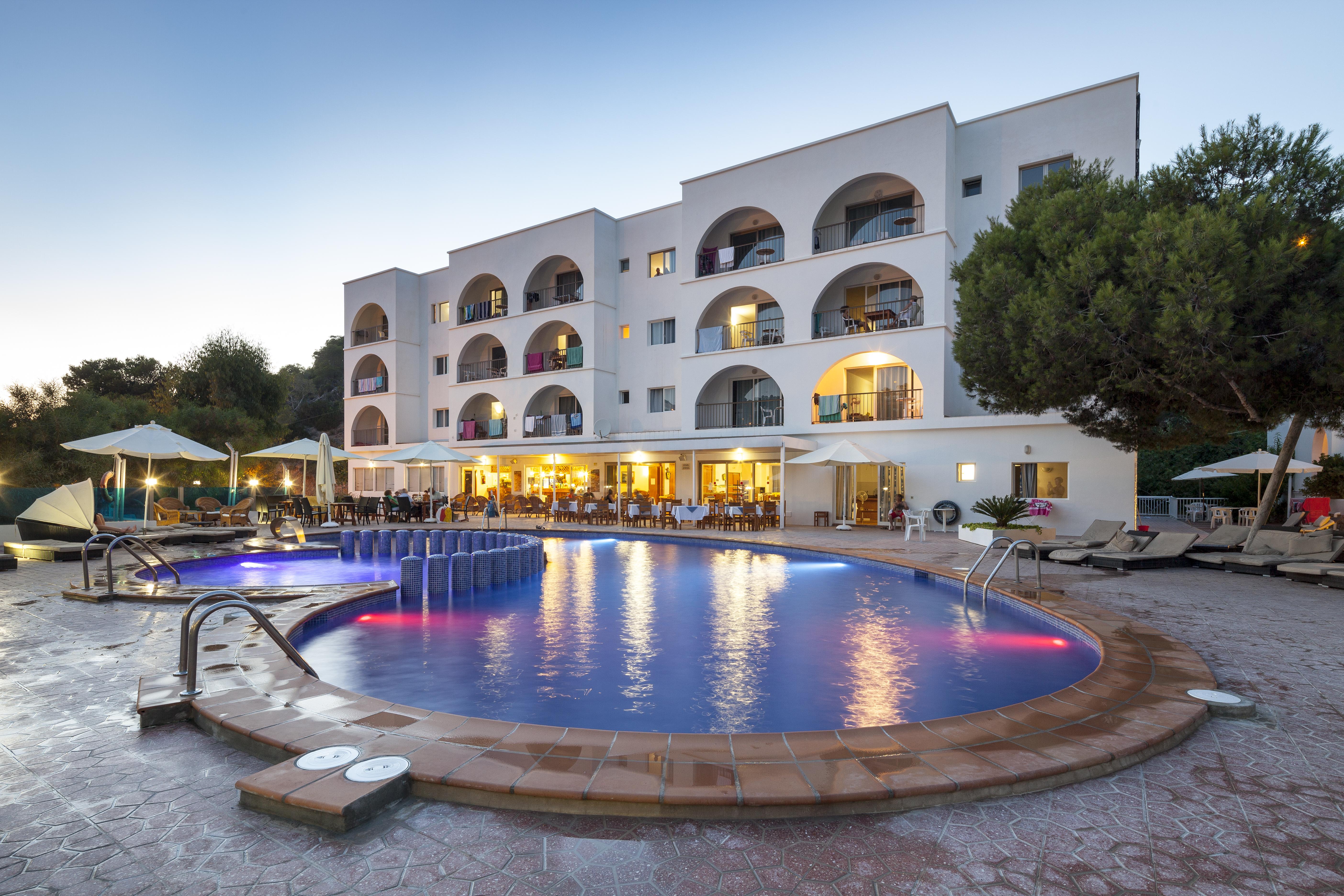 Aparthotel Puerto Cala Vadella Cala Vadella  Kültér fotó